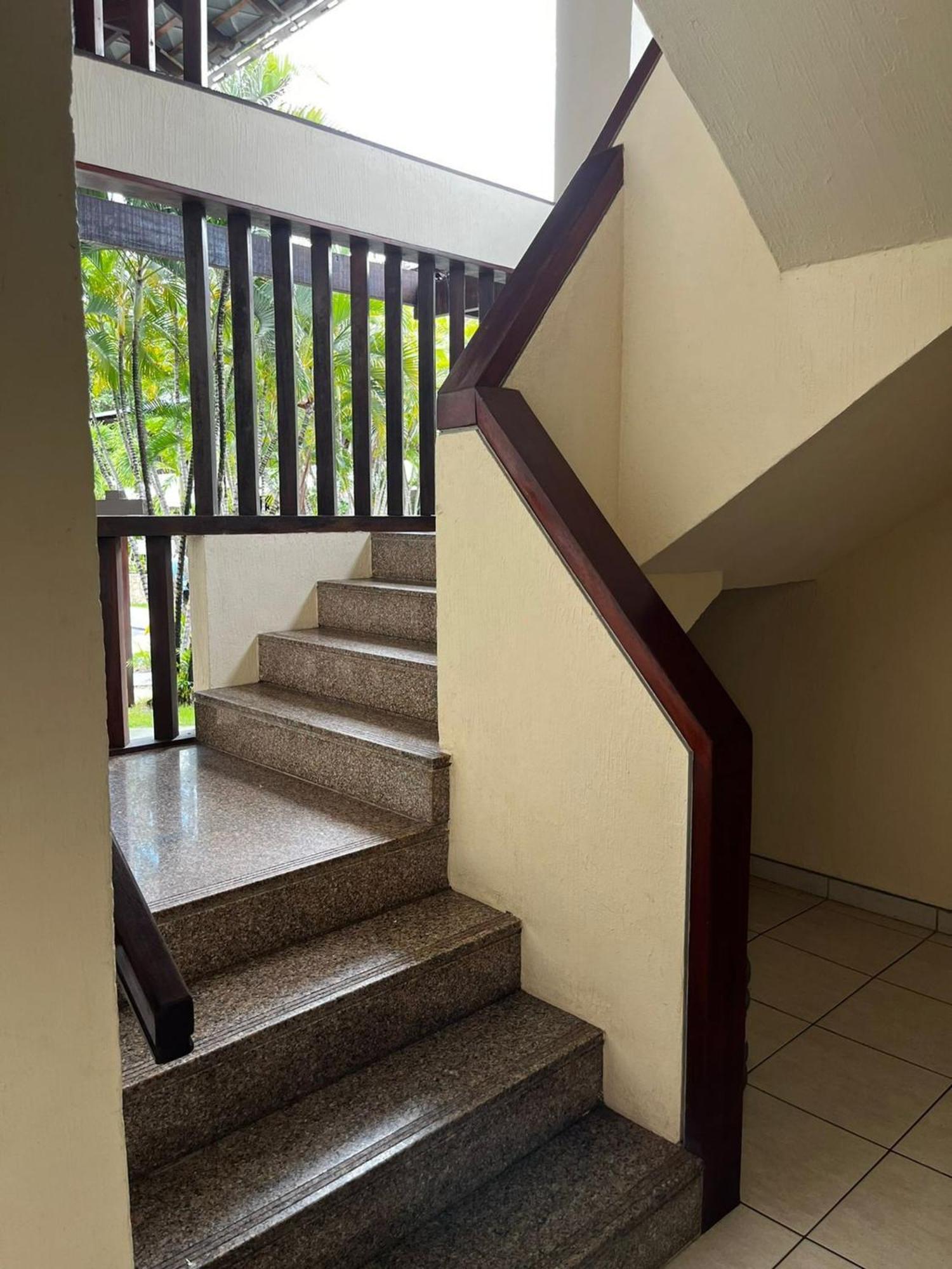 Apartment Split Level